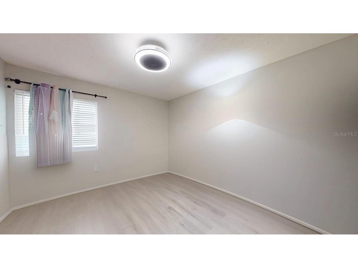 6475 23rd Street N Saint Petersburg FL 33702 TB8362659 image20