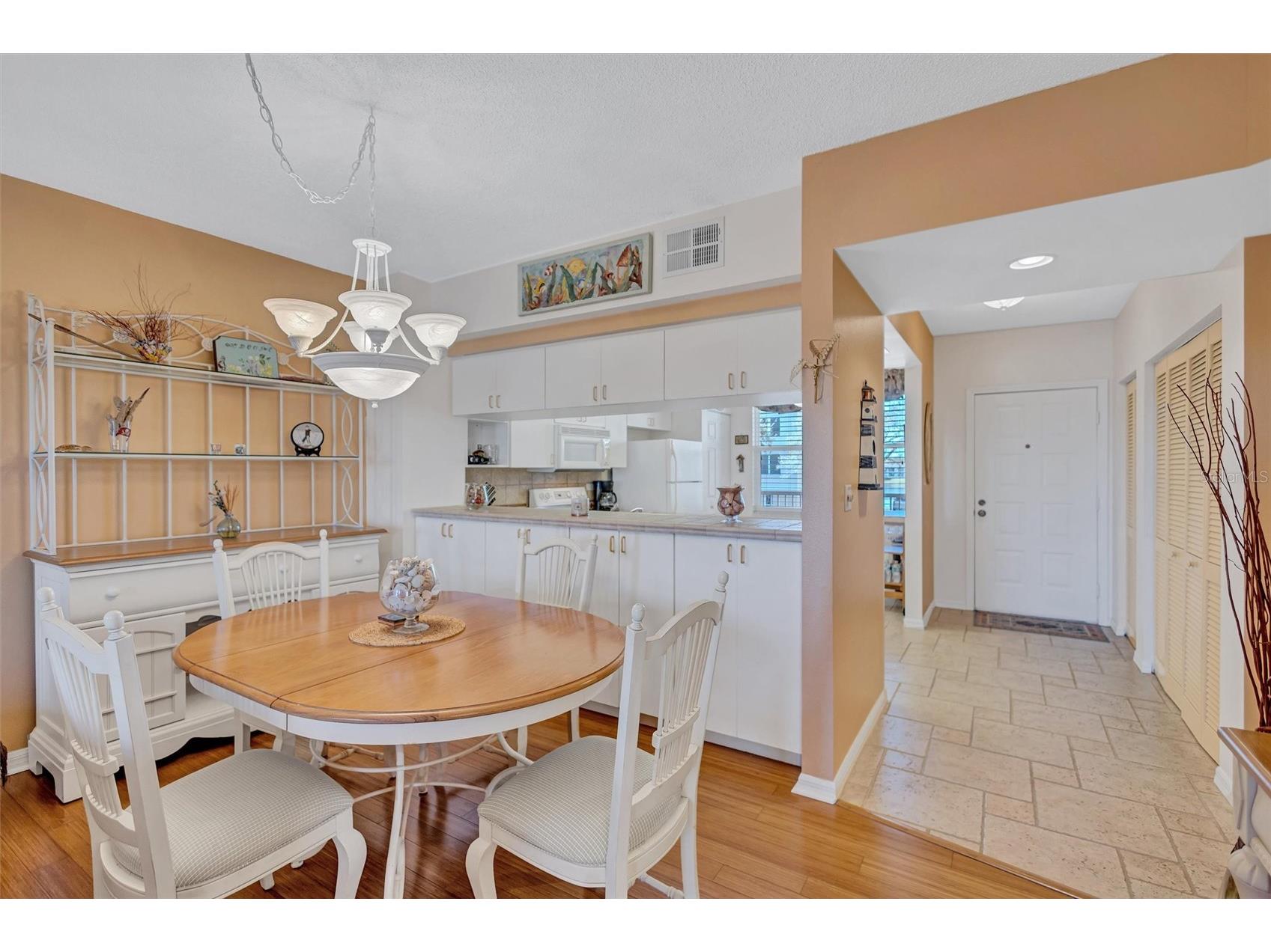 6475 Shoreline Drive #5102 Saint Petersburg FL 33708 TB8480210 image10