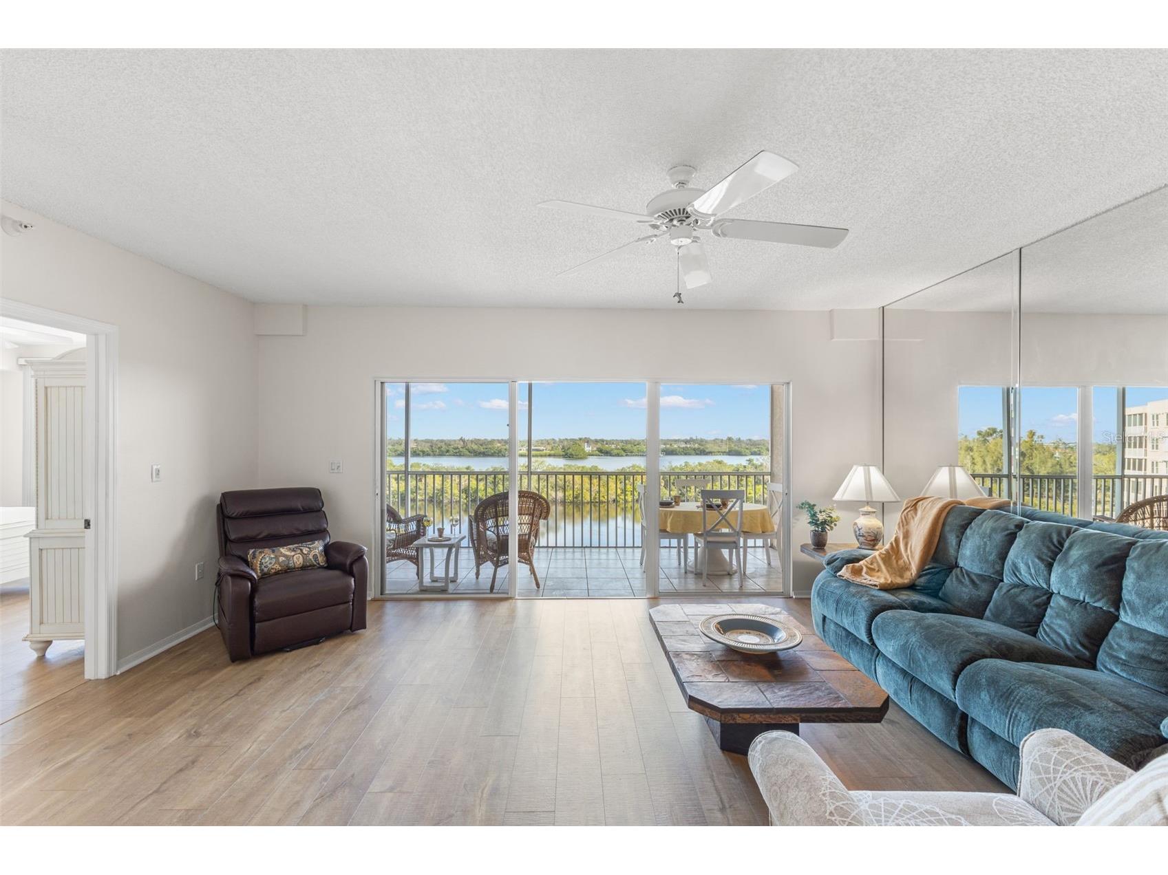 6475 Shoreline Drive #5403 Saint Petersburg FL 33708 TB8485745 image10