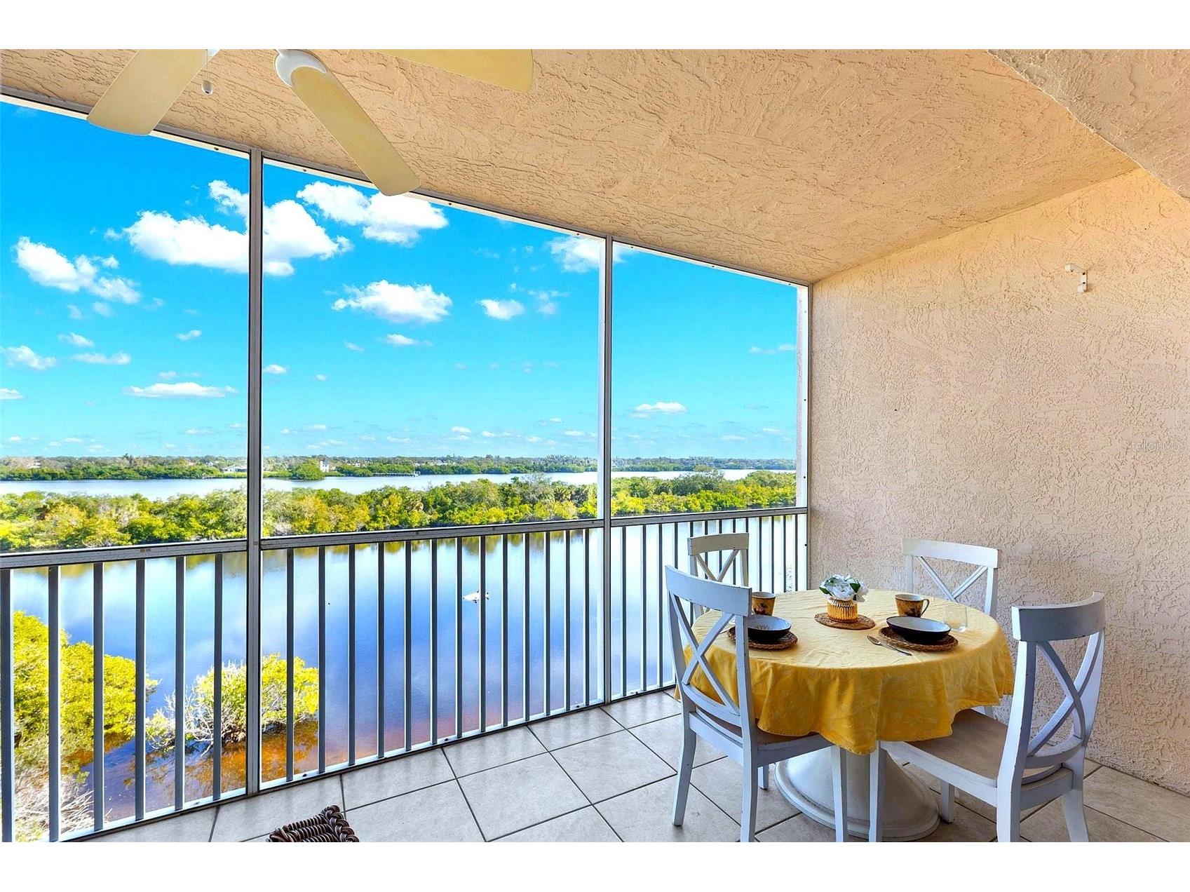 6475 Shoreline Drive #5403 Saint Petersburg FL 33708 TB8485745 image4