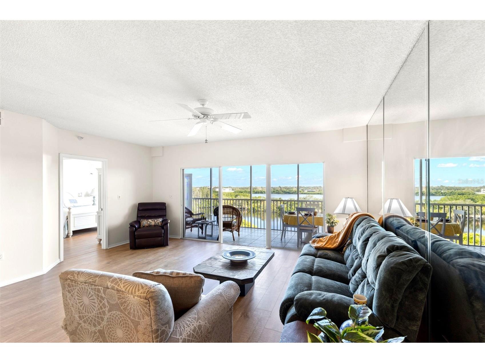 6475 Shoreline Drive #5403 Saint Petersburg FL 33708 TB8485745 image8