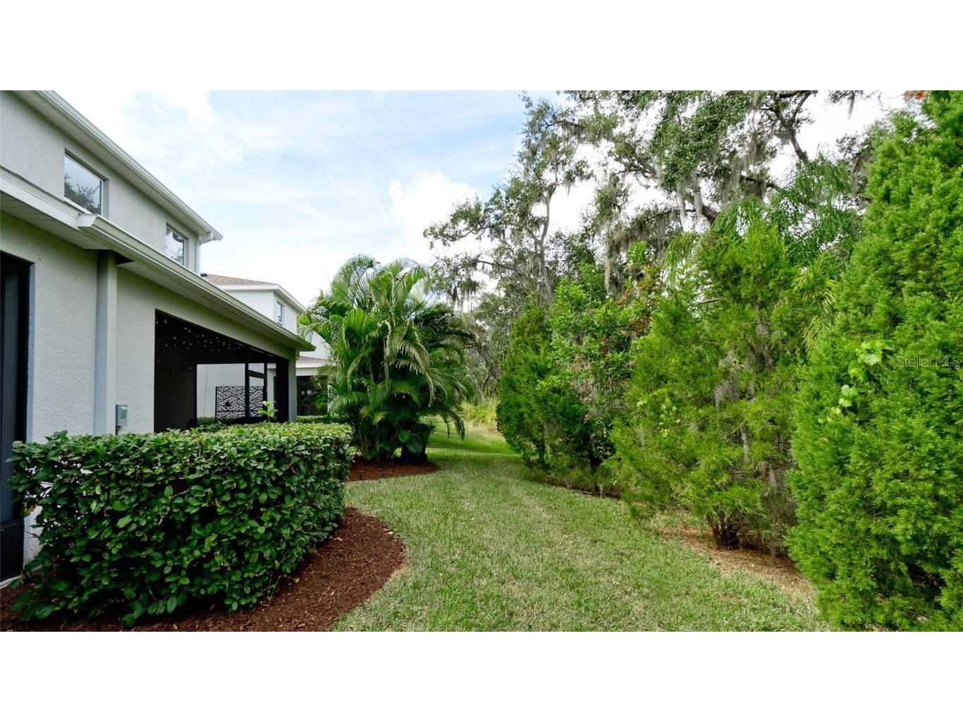 6476 Boxgrove Dr Sarasota FL 34240 A4674413 image16