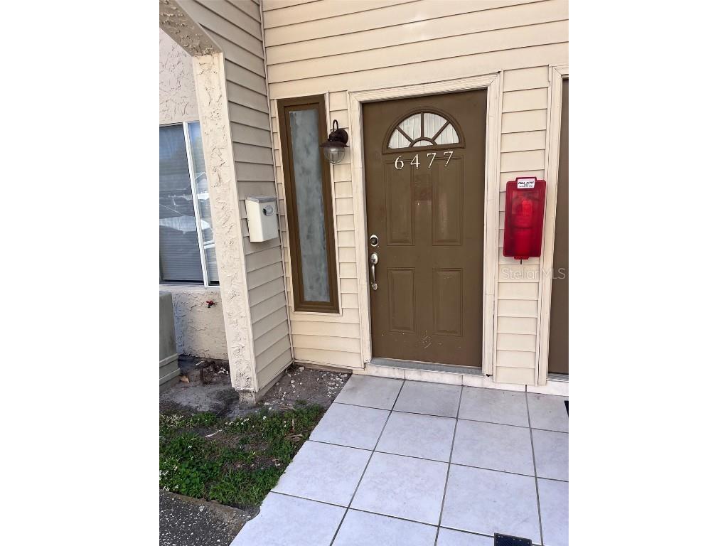 6477 23rd Street N Saint Petersburg FL 33702 U8234500 image1