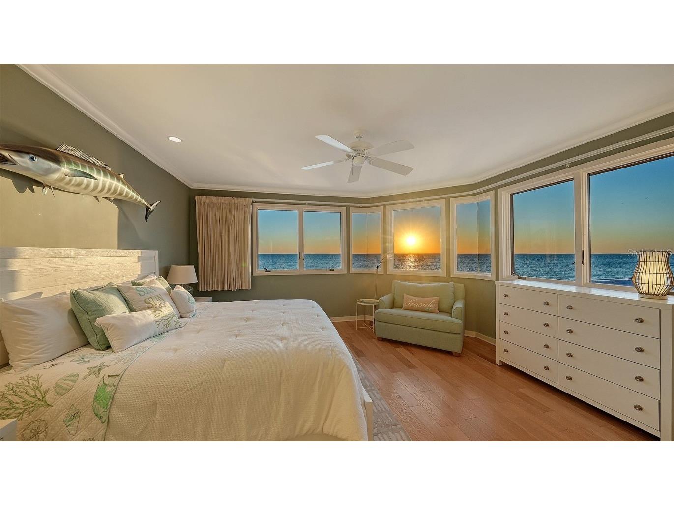 6477 Gulfside Road Longboat Key FL 34228 A4666887 image10