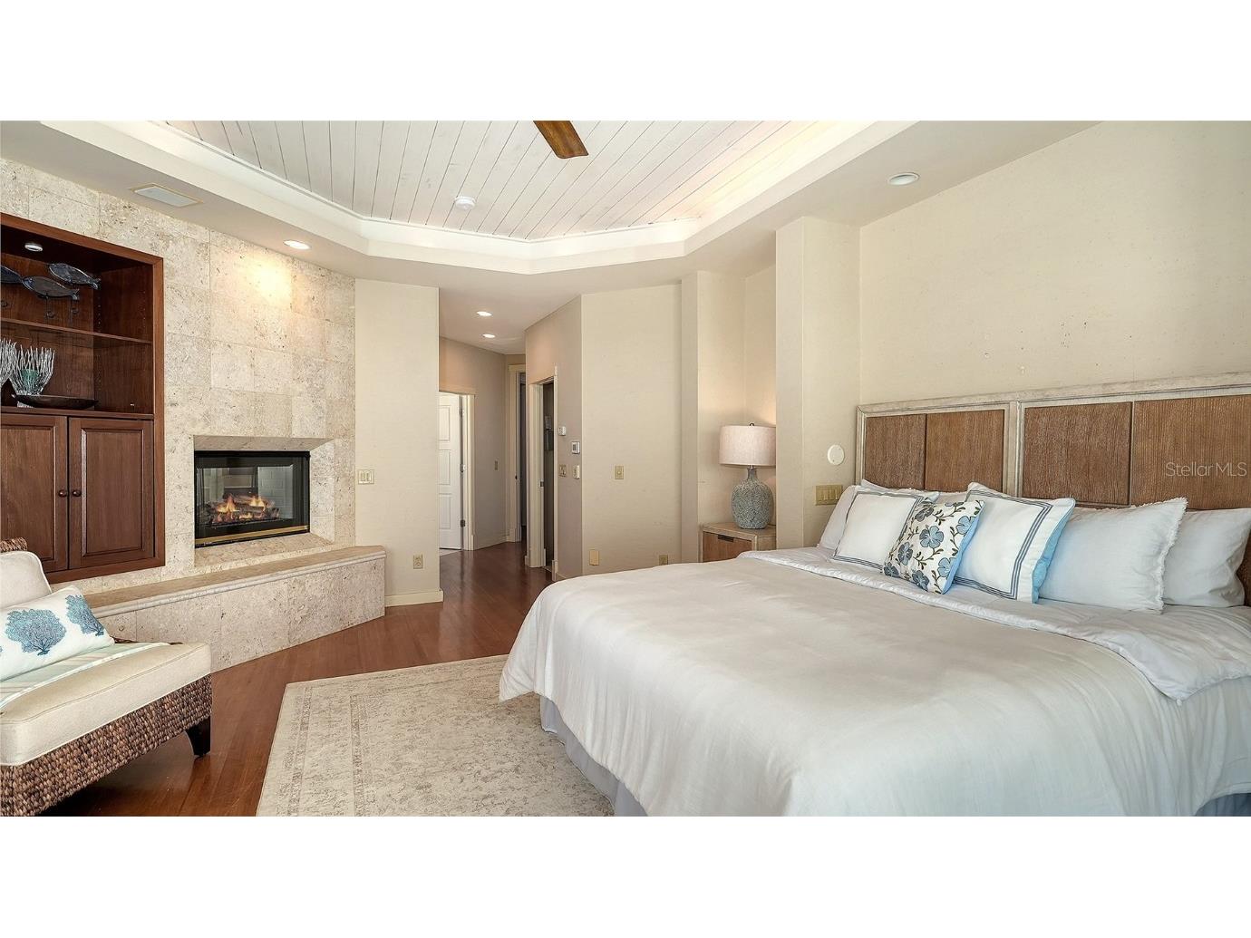 6477 Gulfside Road Longboat Key FL 34228 A4666887 image11