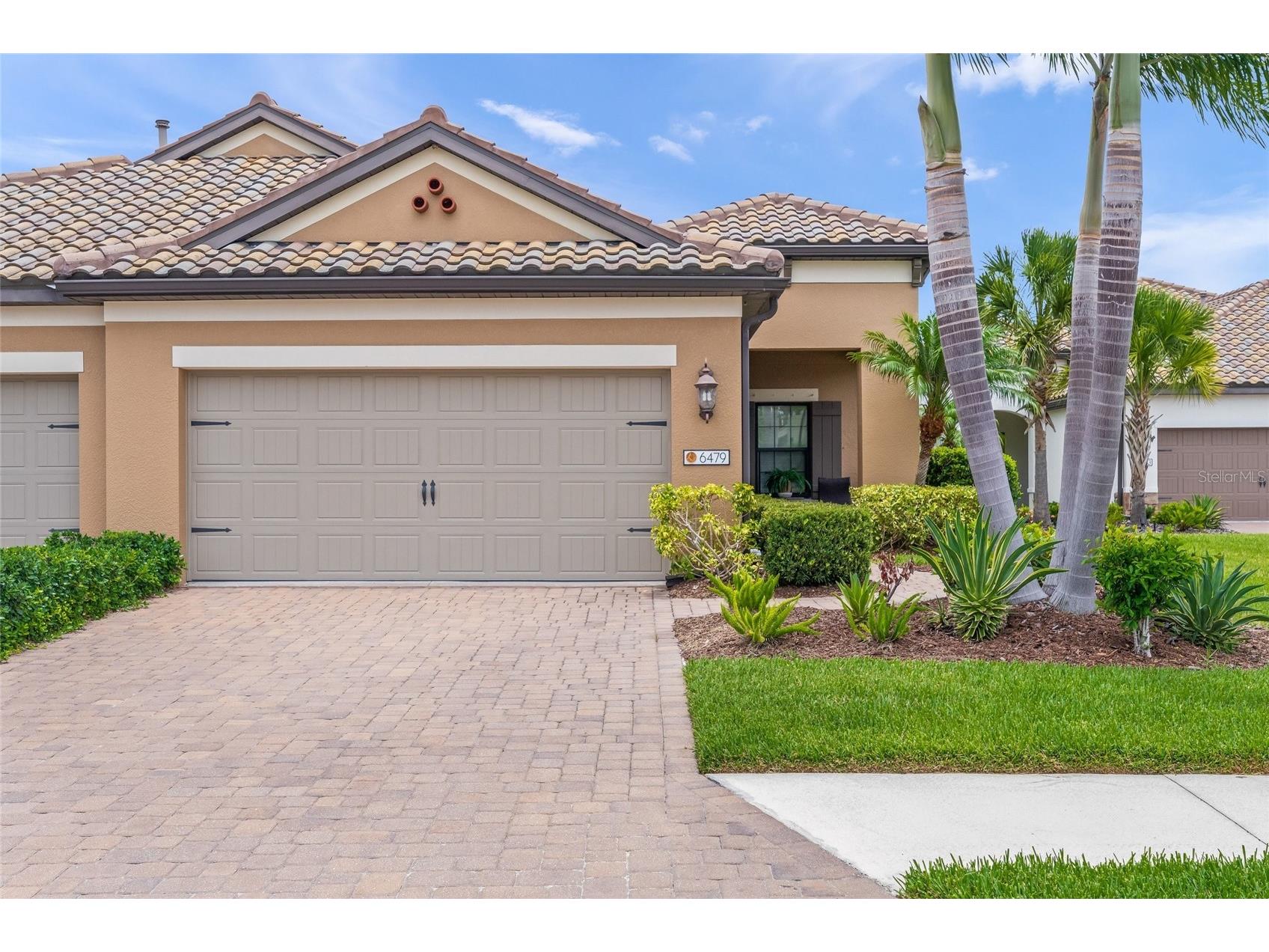 6479 Positano Court Sarasota FL 34243 A4696150 image1