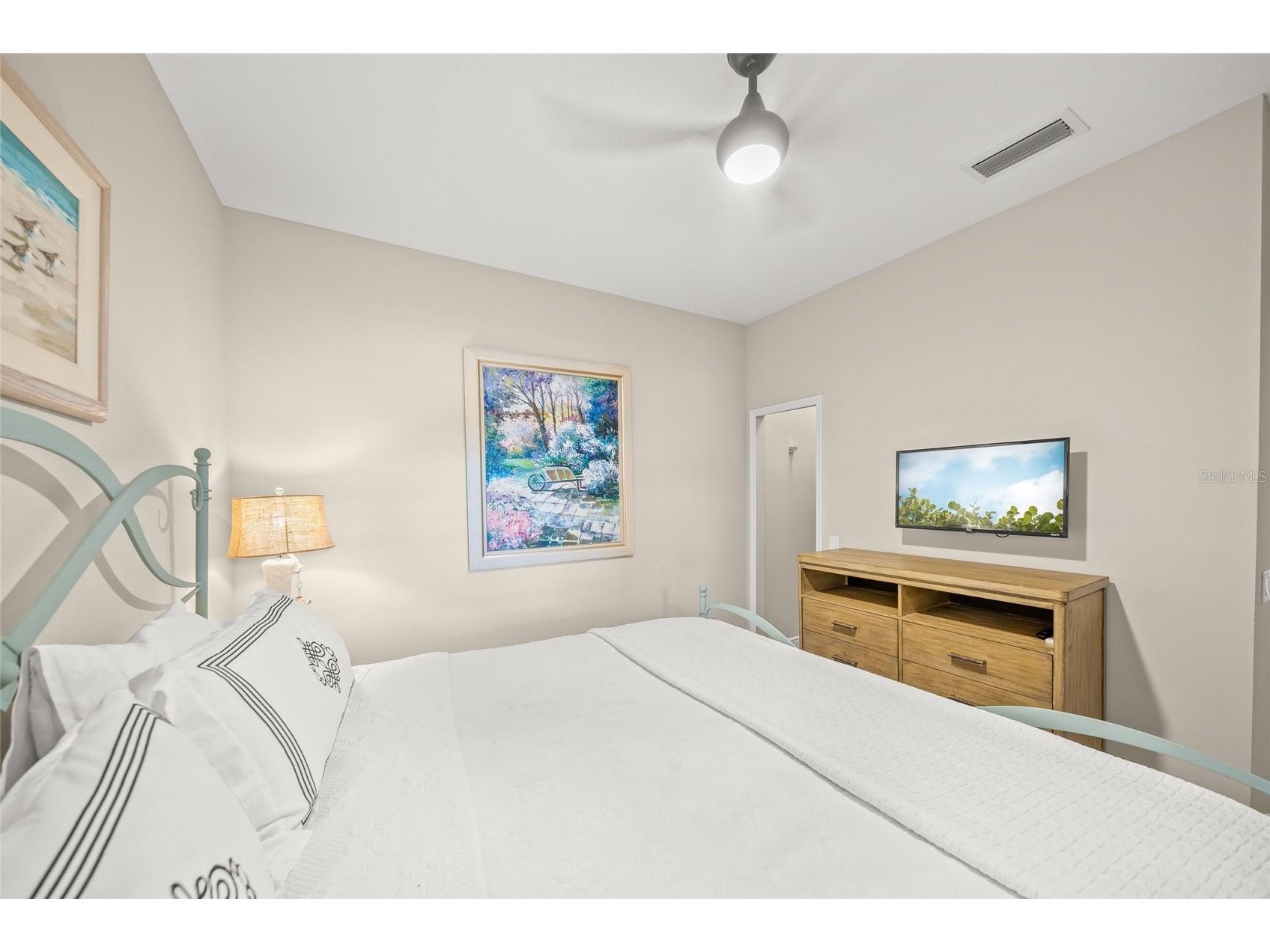 6479 Positano Court Sarasota FL 34243 A4696150 image27