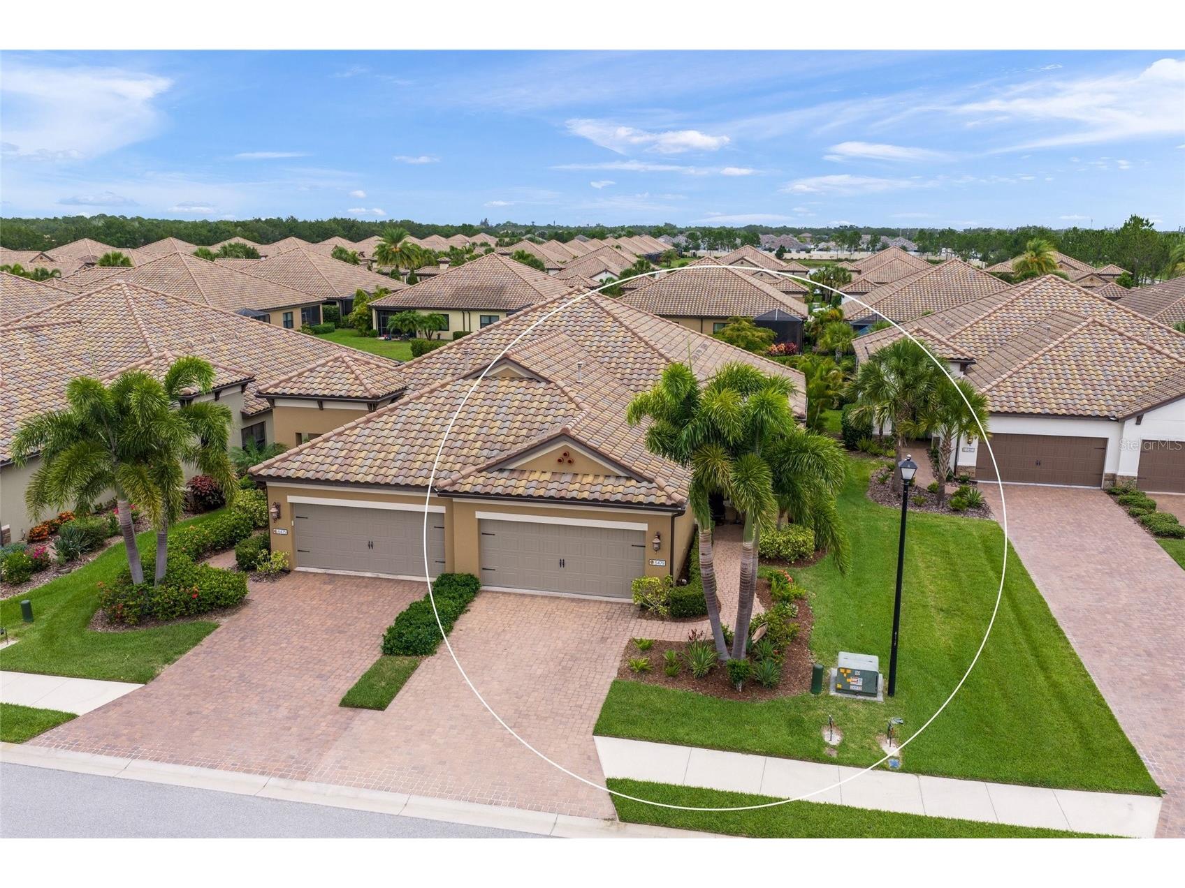 6479 Positano Court Sarasota FL 34243 A4696150 image3