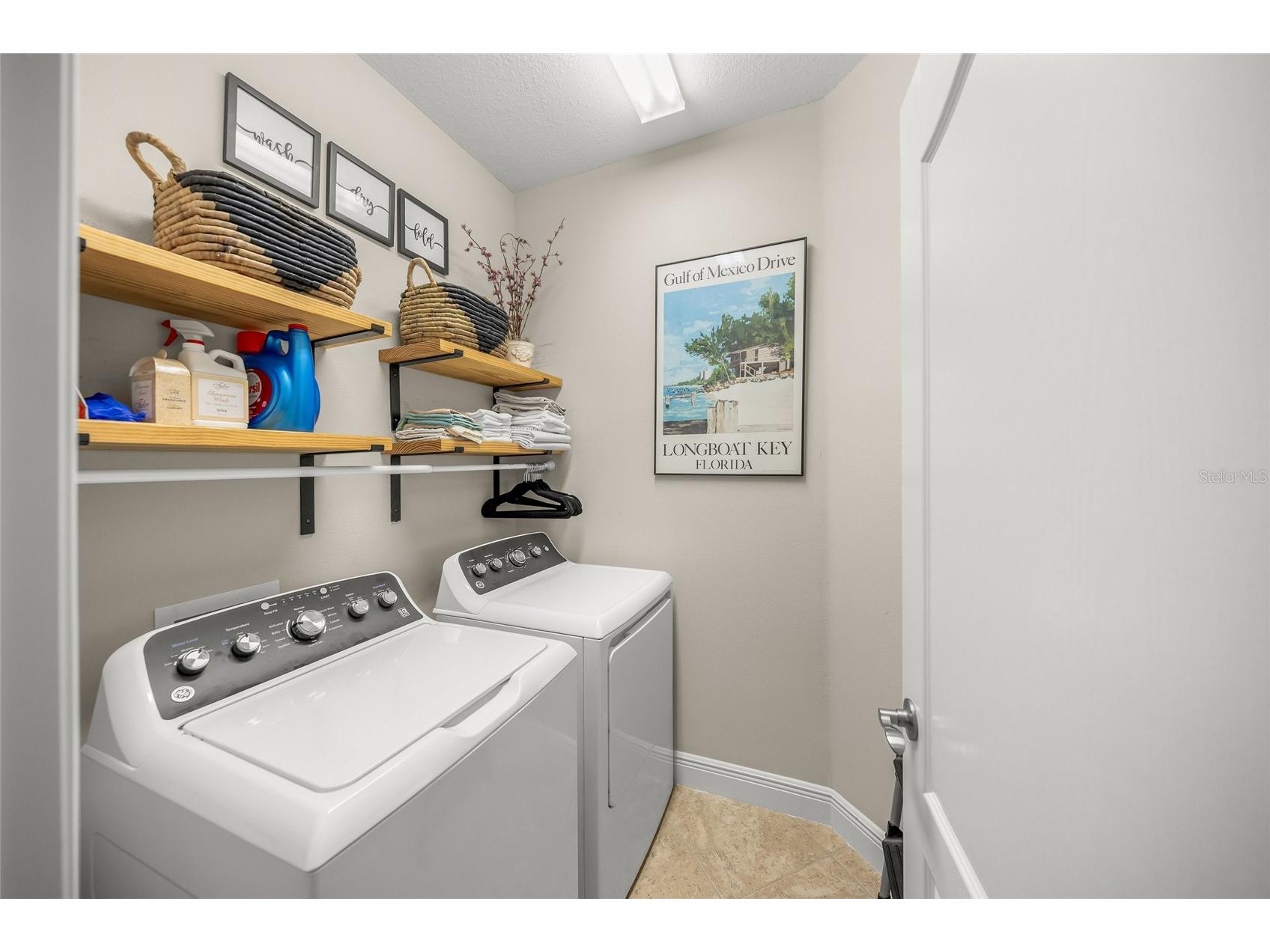 6479 Positano Court Sarasota FL 34243 A4696150 image31