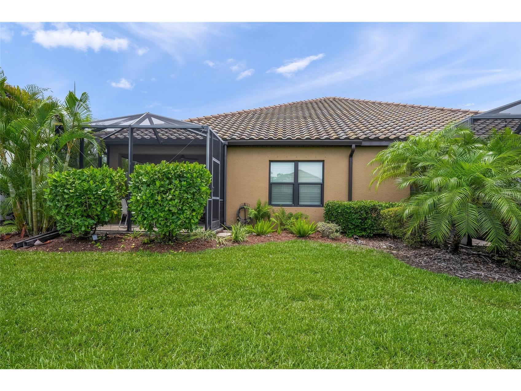 6479 Positano Court Sarasota FL 34243 A4696150 image37
