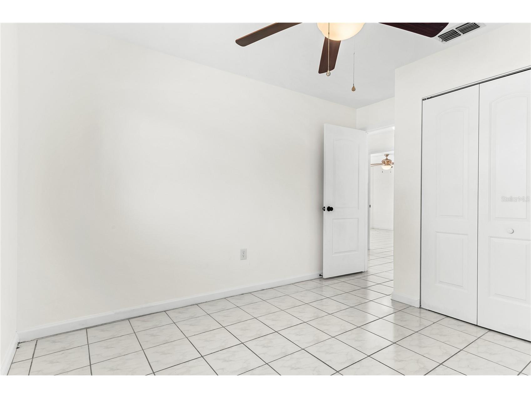 6479 Royal Woods Drive Fort Myers FL 33908 O6373615 image18