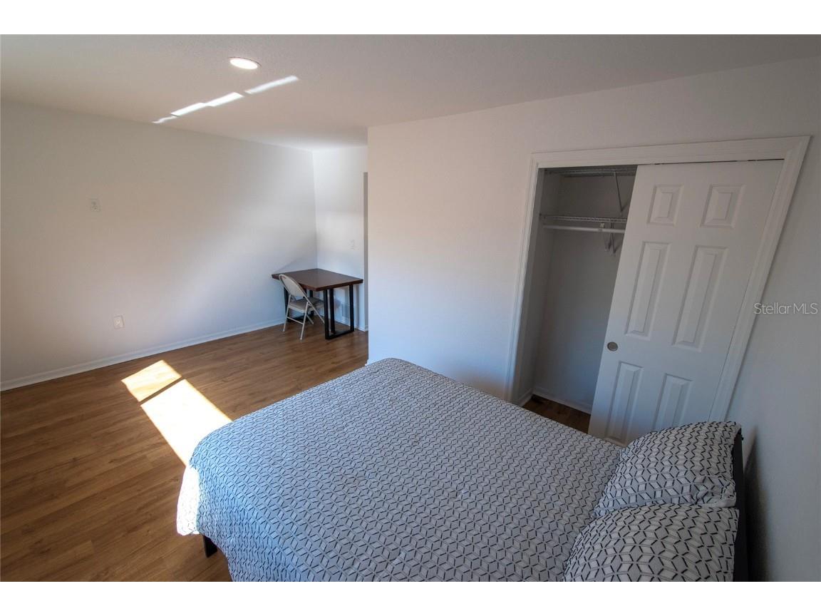 648 Cohen Way Sarasota FL 34236 A4672796 image18