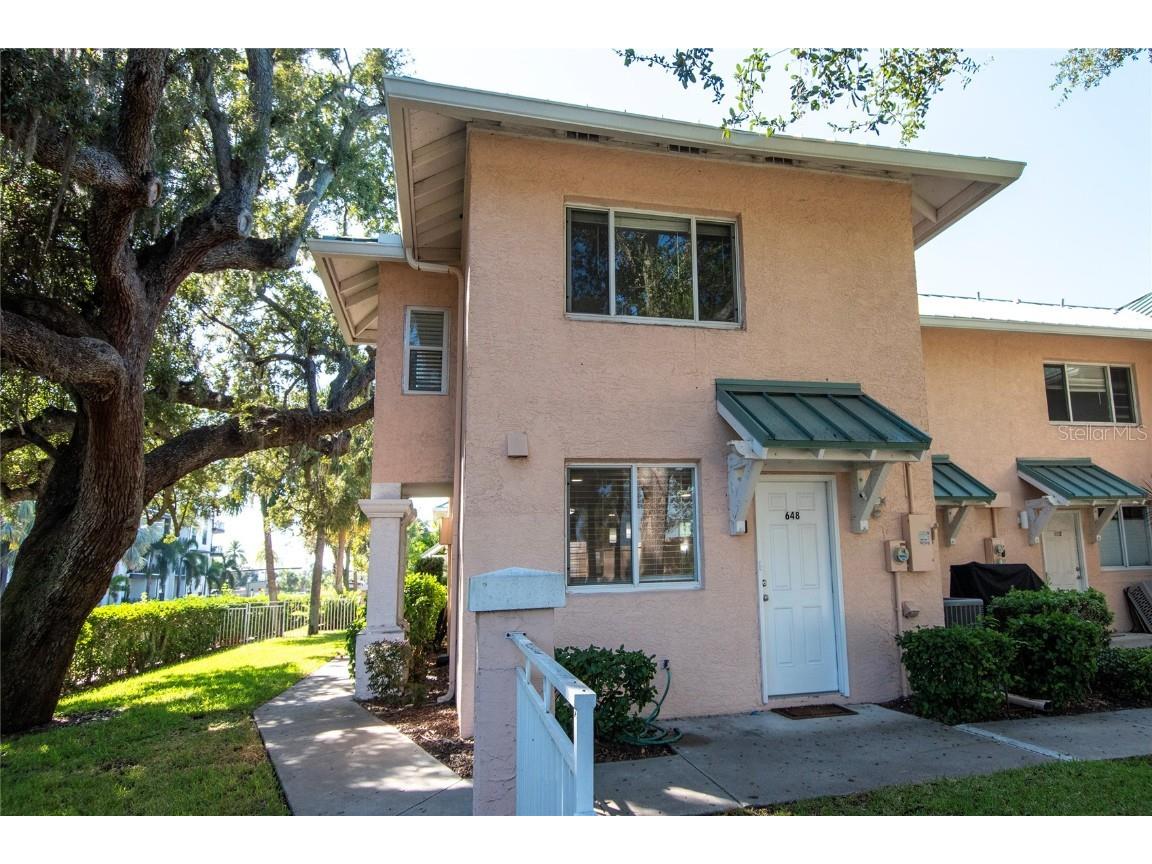 648 Cohen Way Sarasota FL 34236 A4672796 image3