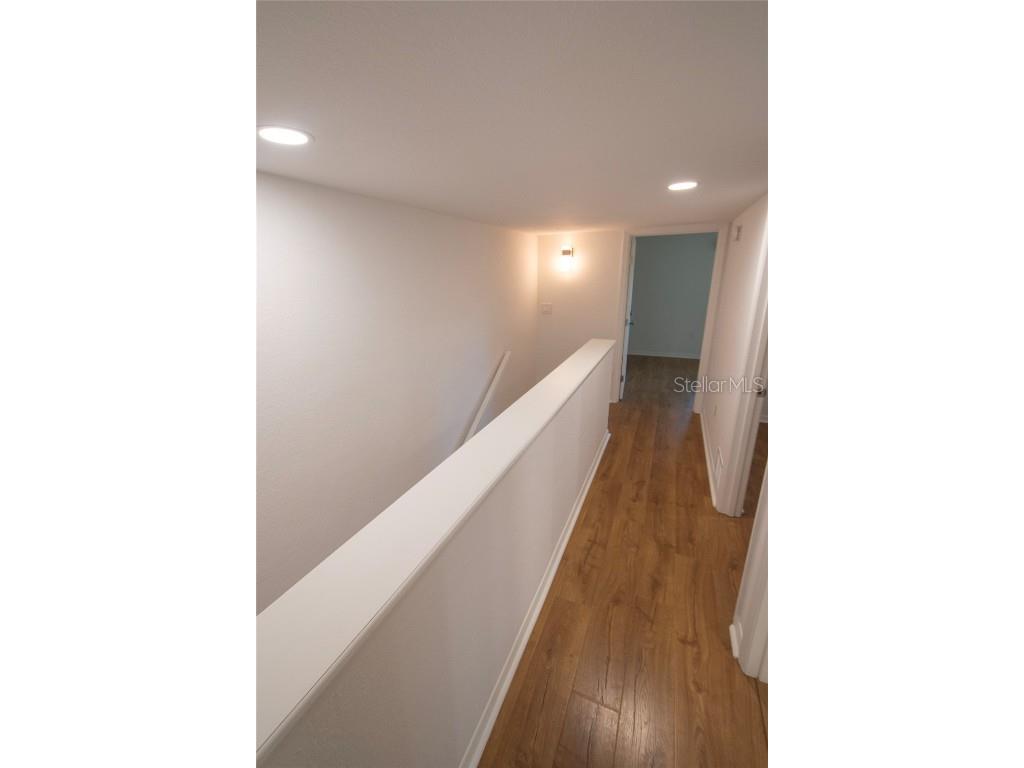 648 Cohen Way Sarasota FL 34236 A4672796 image32