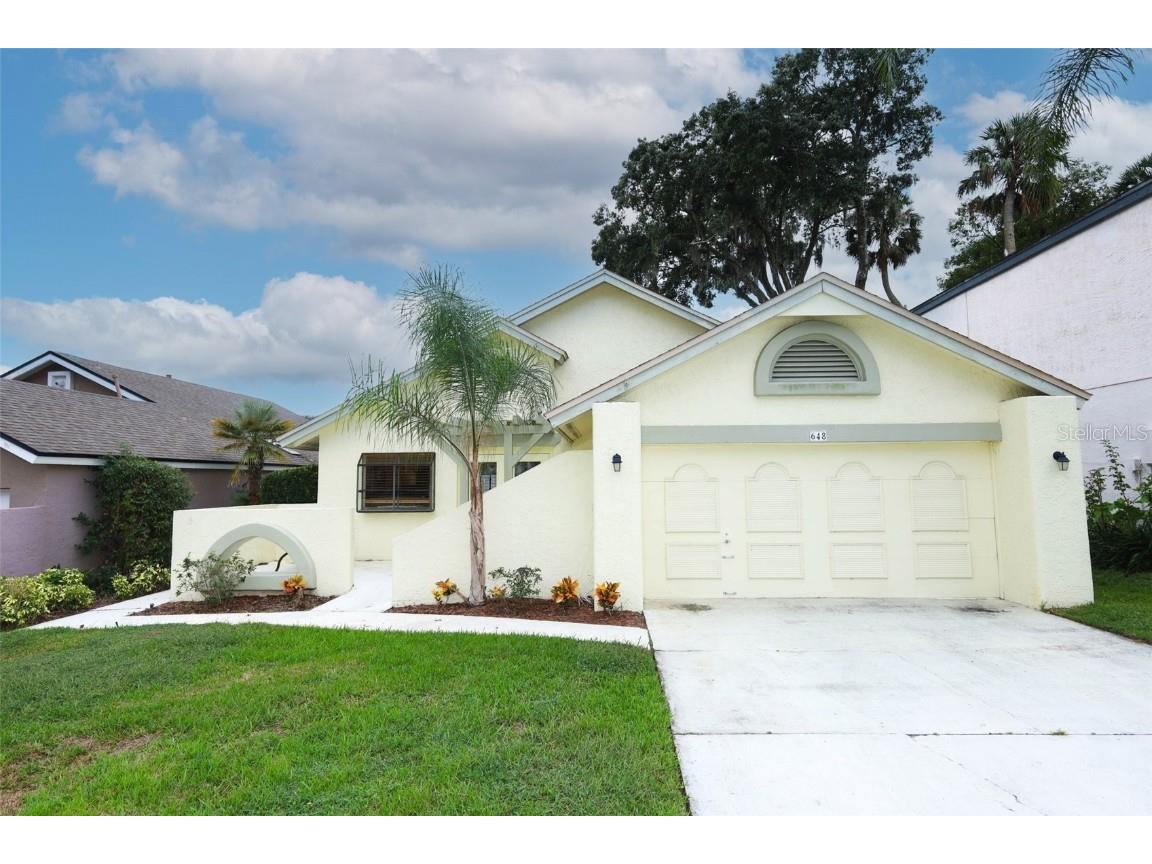 648 Fallsmead Circle Longwood FL 32750 - WEST LAKE O6354256 image1