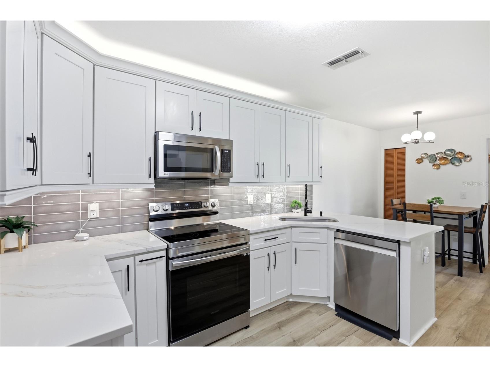 648 Northbridge Drive Altamonte Springs FL 32714 O6419320 image17