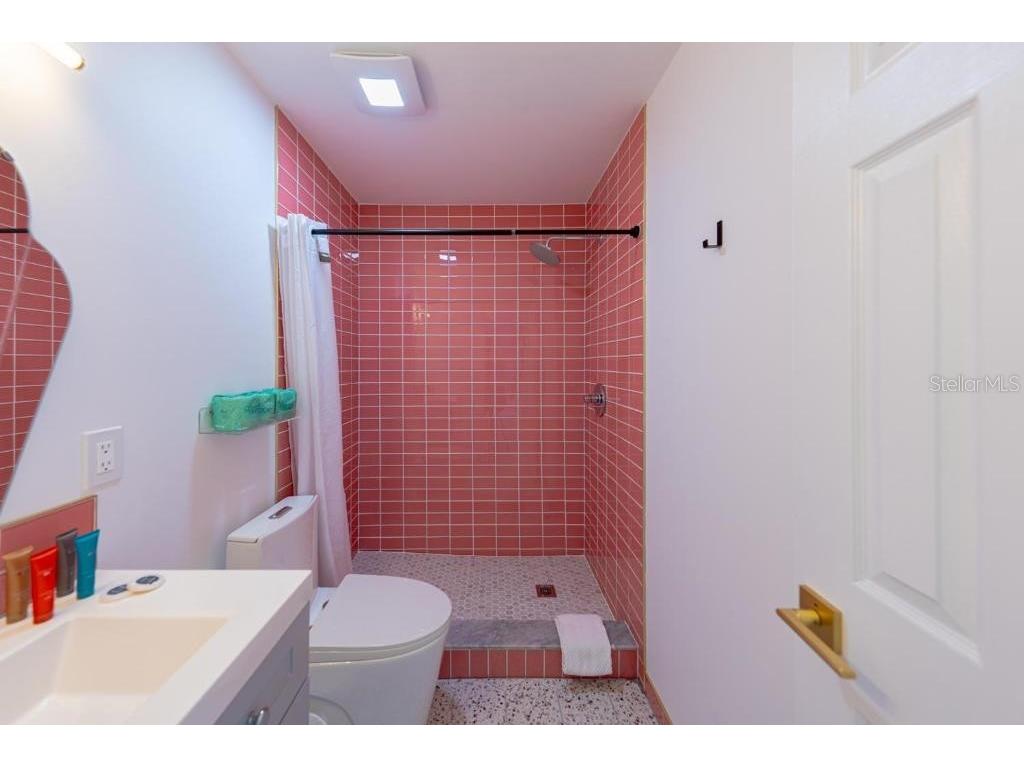 648 Poinsettia Avenue Clearwater Beach FL 33767 TB8363396 image12