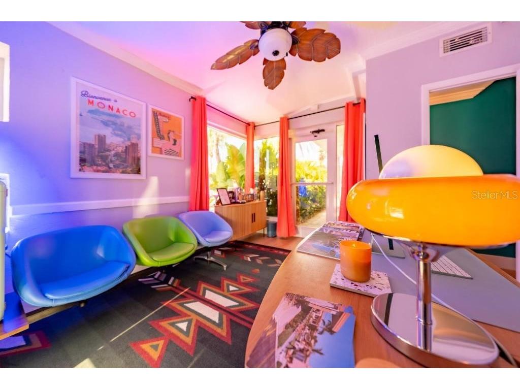 648 Poinsettia Avenue Clearwater Beach FL 33767 TB8363396 image2