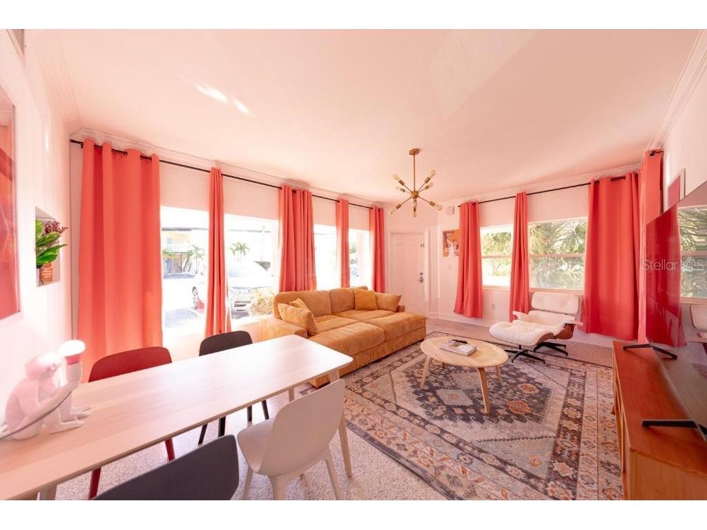 648 Poinsettia Avenue Clearwater Beach FL 33767 TB8363396 image6