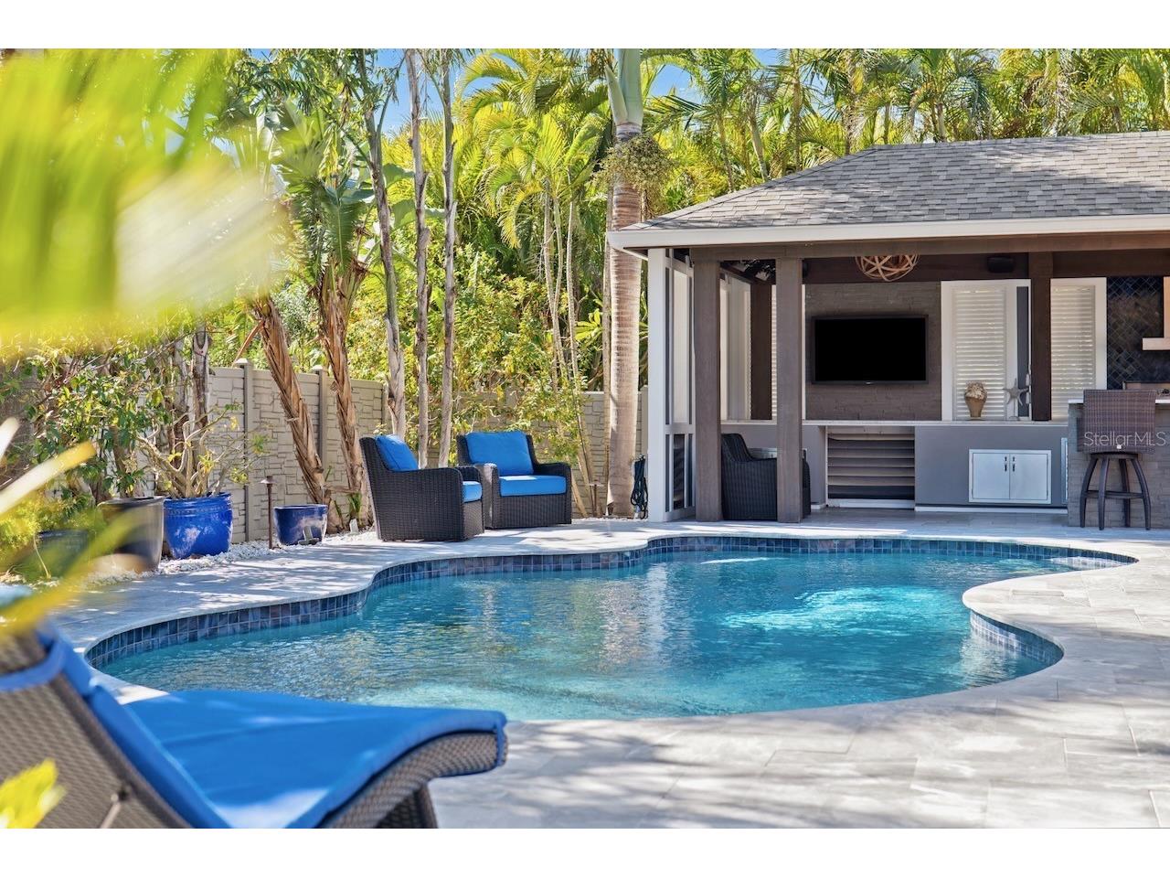 648 Santa Maria Drive Tierra Verde FL 33715 TB8469798 image4
