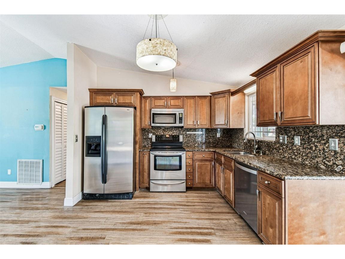 648 Timber Bay Circle E Oldsmar FL 34677 TB8453084 image14