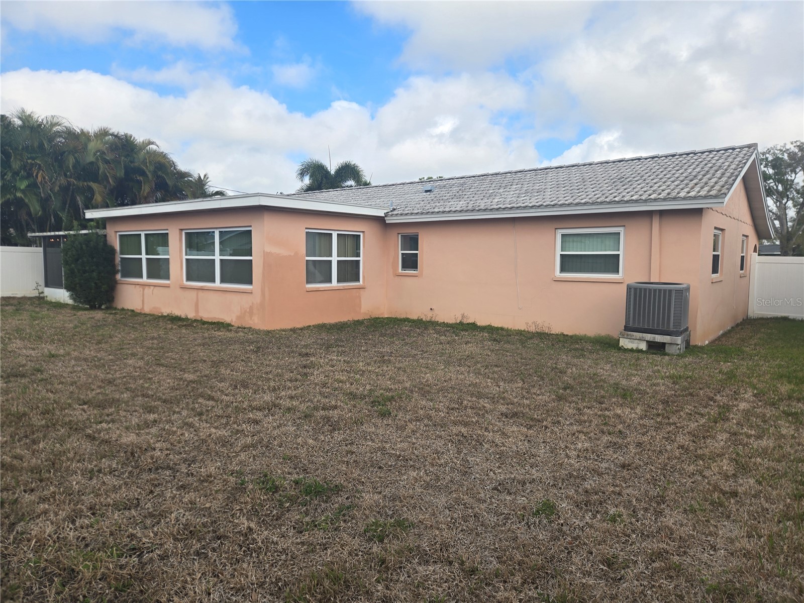 6480 31st Terrace N Saint Petersburg FL 33710 TB8484016 image25