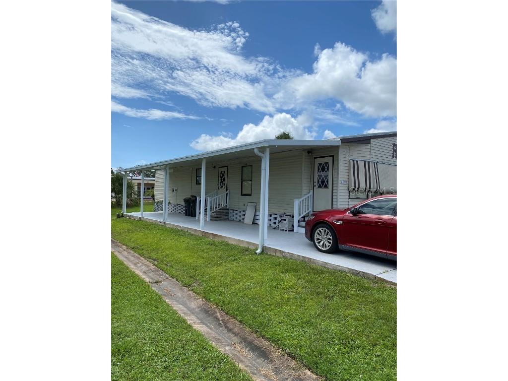 6480 Center Lane North Port FL 34287 OM682517 image1