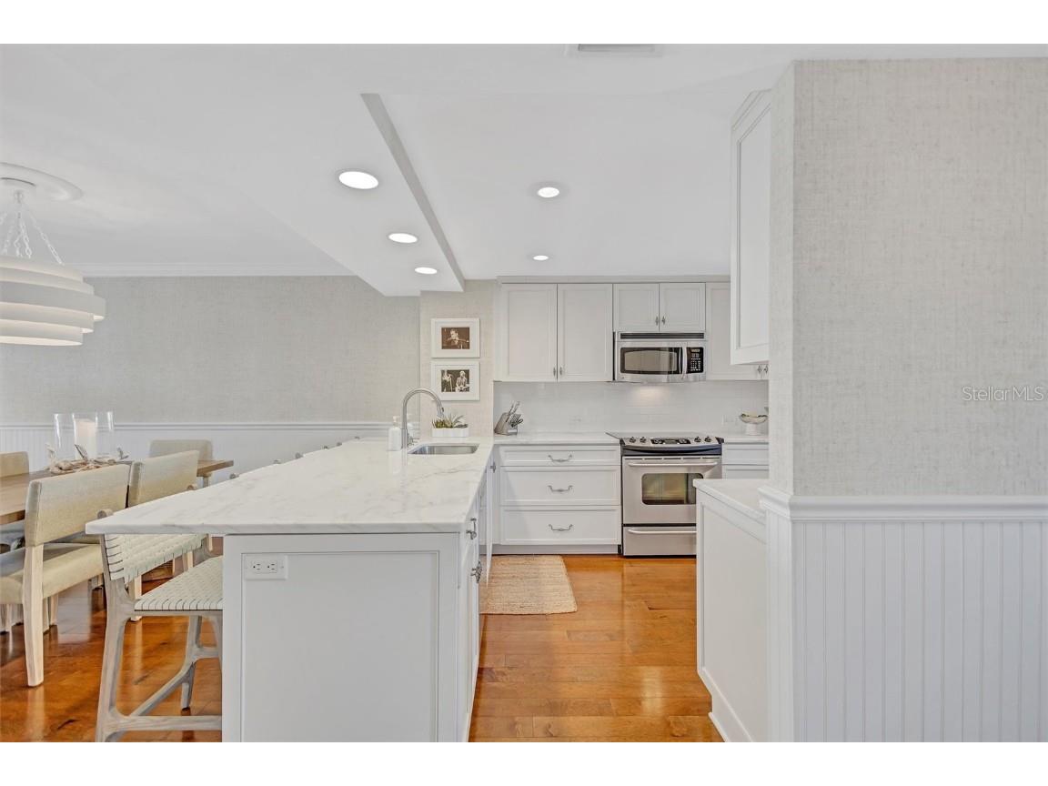 6480 Midnight Pass Road #211 Sarasota FL 34242 - CRESCENT BEACH/GULF A4658604 image10