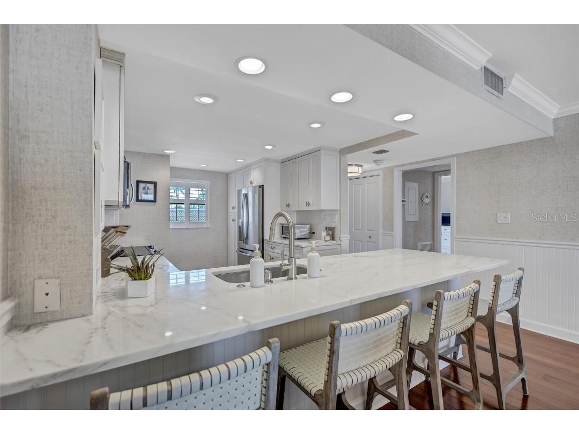 6480 Midnight Pass Road #211 Sarasota FL 34242 - CRESCENT BEACH/GULF A4658604 image11