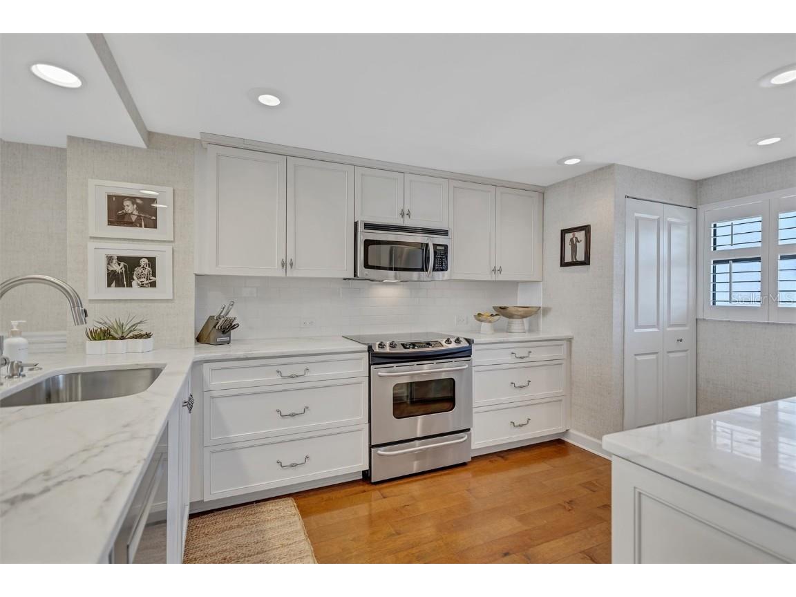 6480 Midnight Pass Road #211 Sarasota FL 34242 - CRESCENT BEACH/GULF A4658604 image13