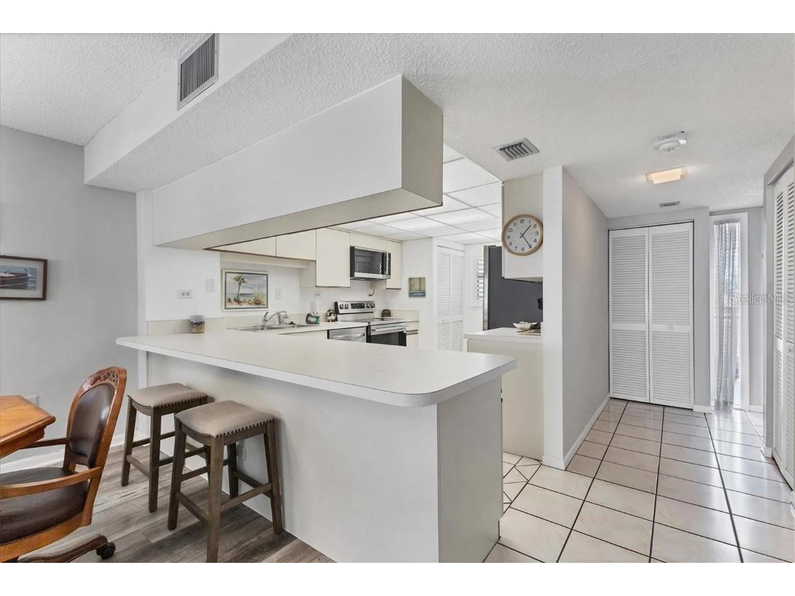 6480 Midnight Pass Road #311 Sarasota FL 34242 - CRESCENT BEACH/GULF OF MEXICO A4665343 image15