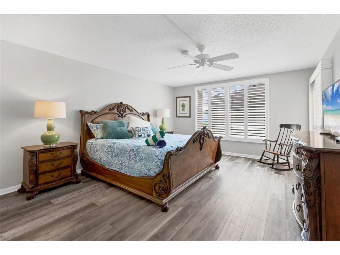 6480 Midnight Pass Road #311 Sarasota FL 34242 - CRESCENT BEACH/GULF OF MEXICO A4665343 image24