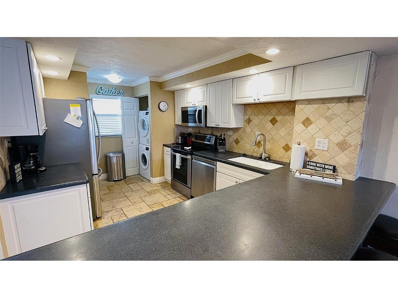 6480 Midnight Pass Road #403 Sarasota FL 34242 - CRESCENT BEACH / GULF C7516381 image2