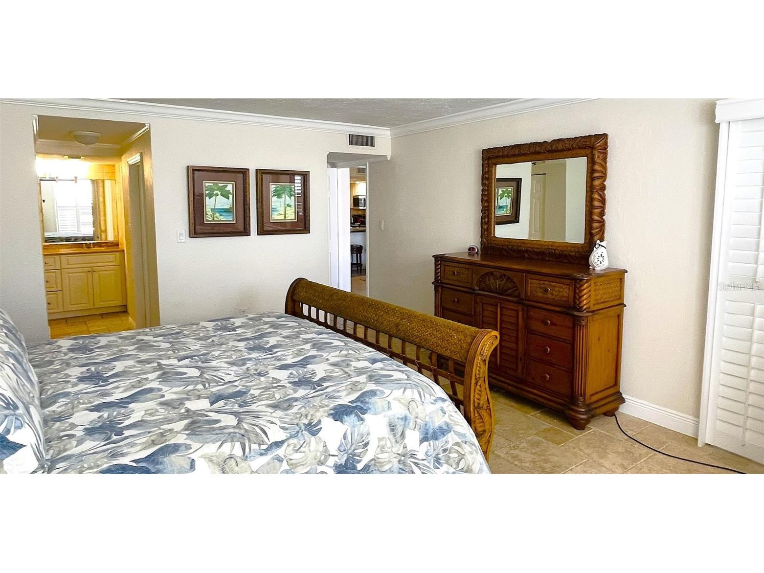 6480 Midnight Pass Road #403 Sarasota FL 34242 - CRESCENT BEACH / GULF C7516381 image30