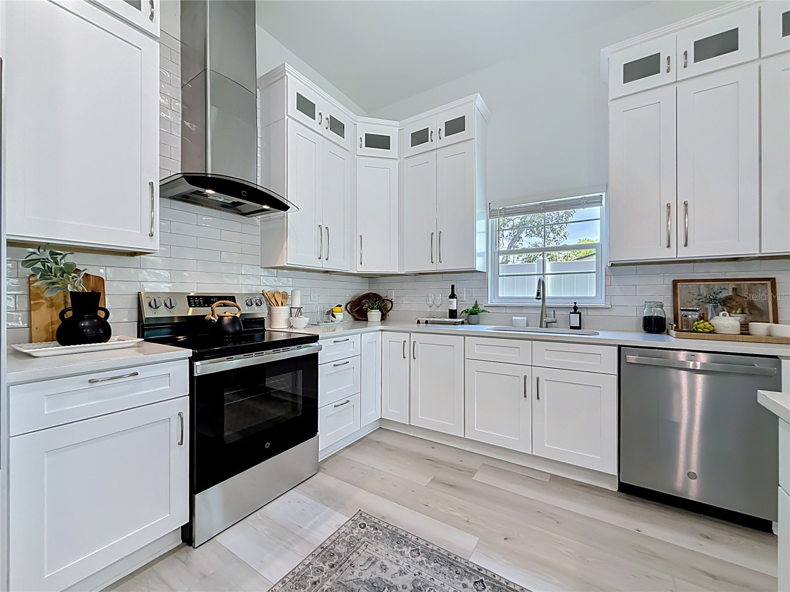 6481 28th Street N Saint Petersburg FL 33702 TB8517319 image17