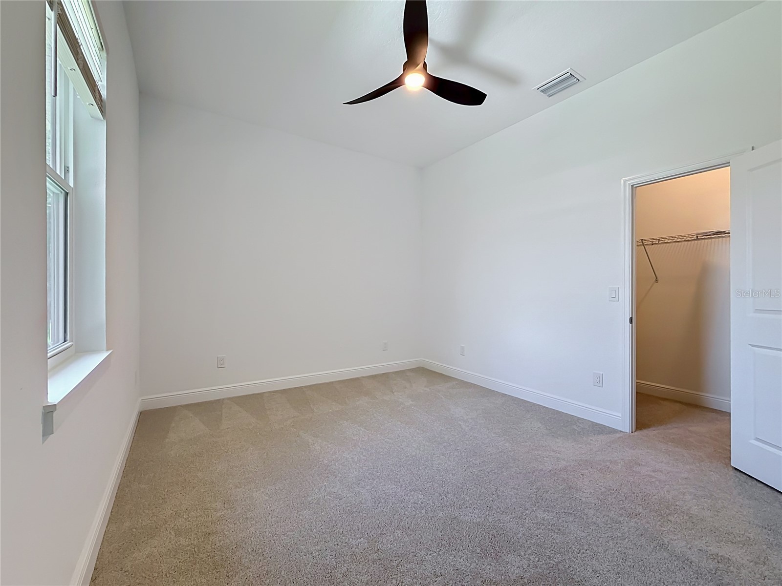 6481 28th Street N Saint Petersburg FL 33702 TB8517319 image48