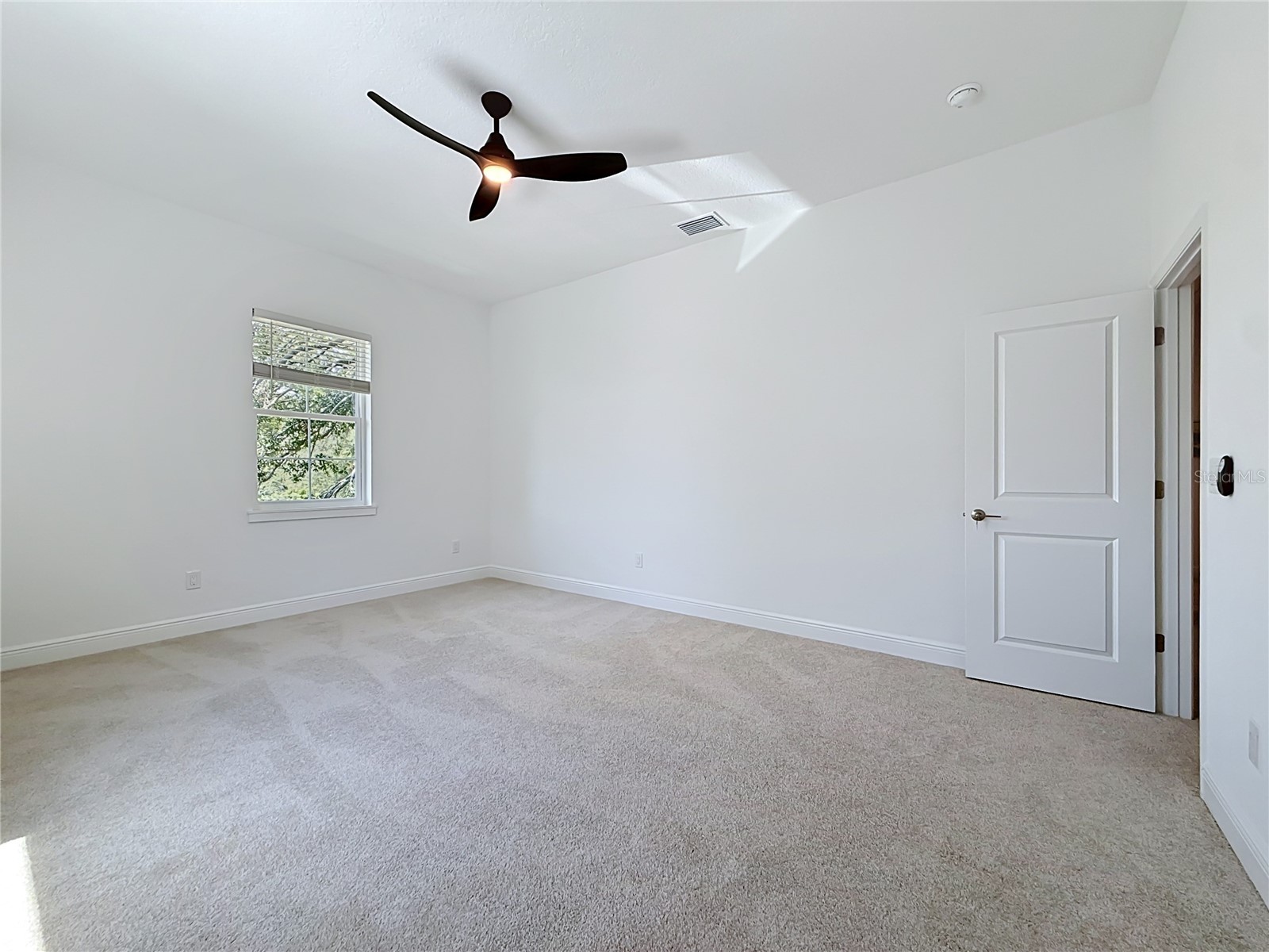 6481 28th Street N Saint Petersburg FL 33702 TB8517319 image56