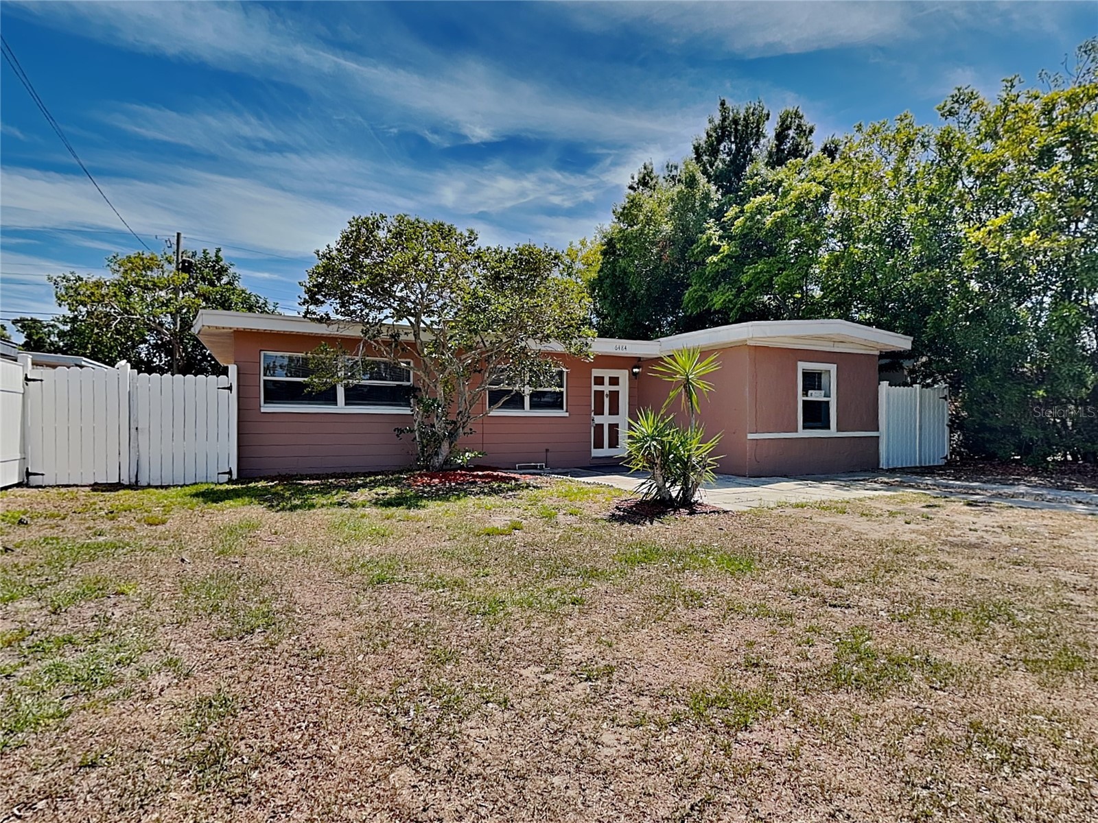 6484 44th Avenue N Kenneth City FL 33709 TB8508478 image1