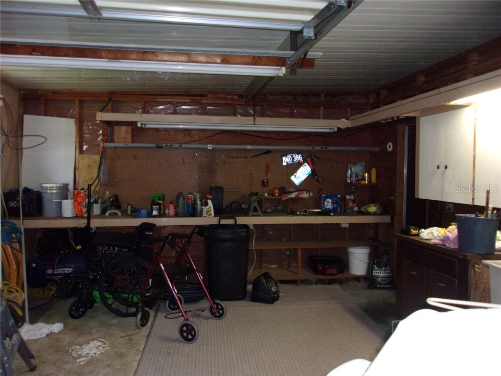 6485 NE 2nd Street Ocala FL 34470 OM701909 image17