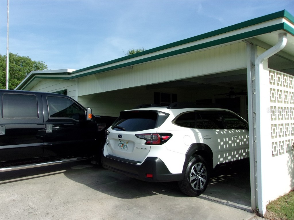 6485 NE 2nd Street Ocala FL 34470 OM701909 image2