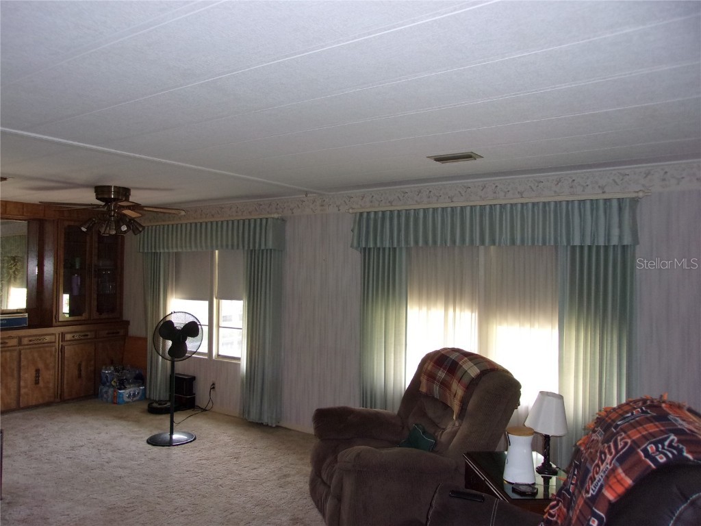 6485 NE 2nd Street Ocala FL 34470 OM701909 image22