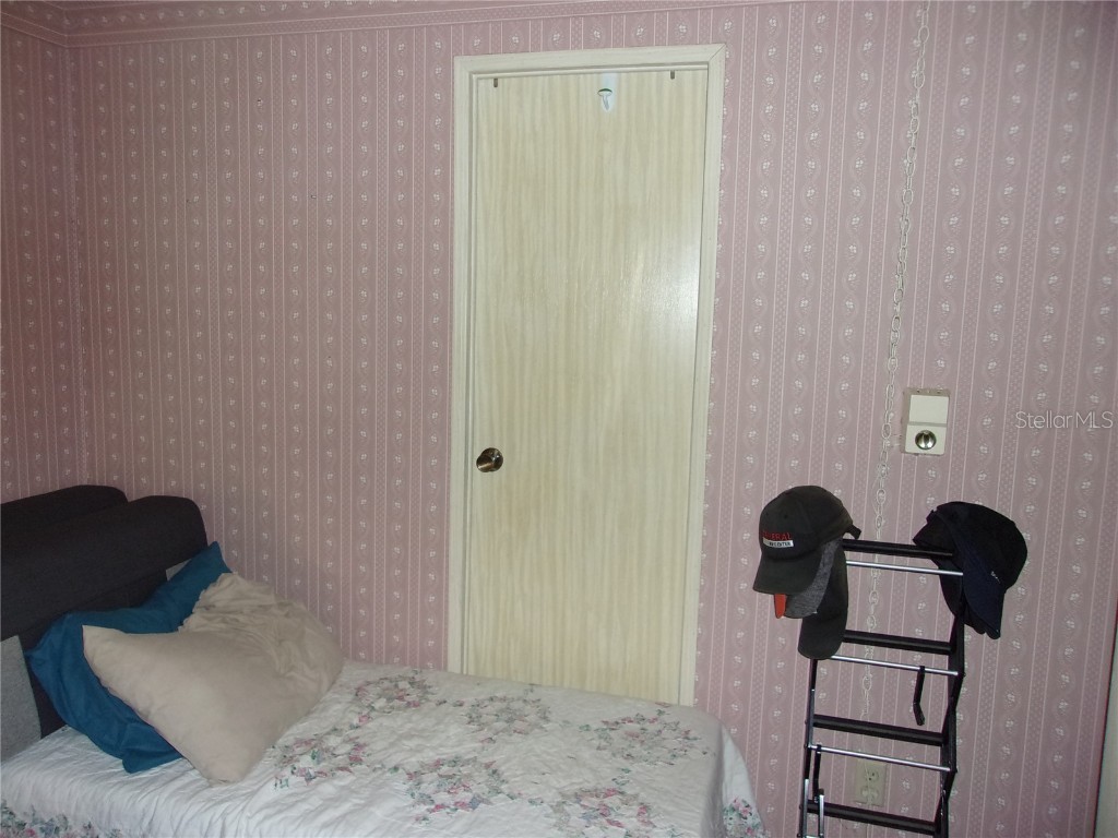 6485 NE 2nd Street Ocala FL 34470 OM701909 image28