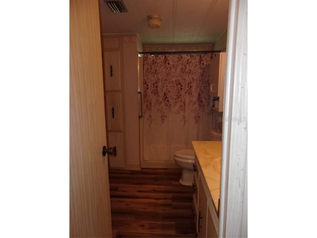 6485 NE 2nd Street Ocala FL 34470 OM701909 image29