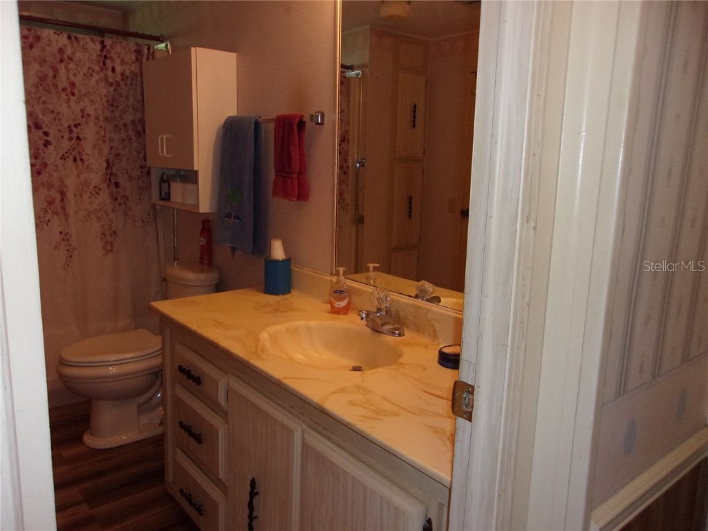 6485 NE 2nd Street Ocala FL 34470 OM701909 image30