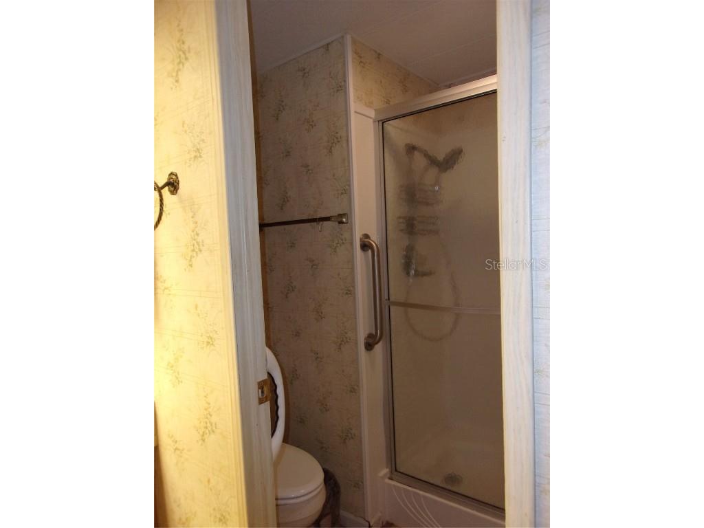 6485 NE 2nd Street Ocala FL 34470 OM701909 image35