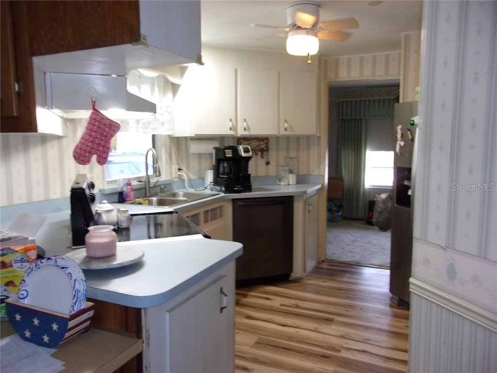 6485 NE 2nd Street Ocala FL 34470 OM701909 image37