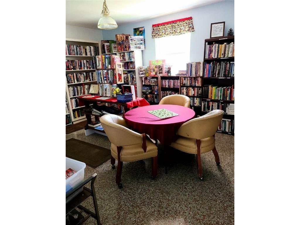 6485 NE 2nd Street Ocala FL 34470 OM701909 image44