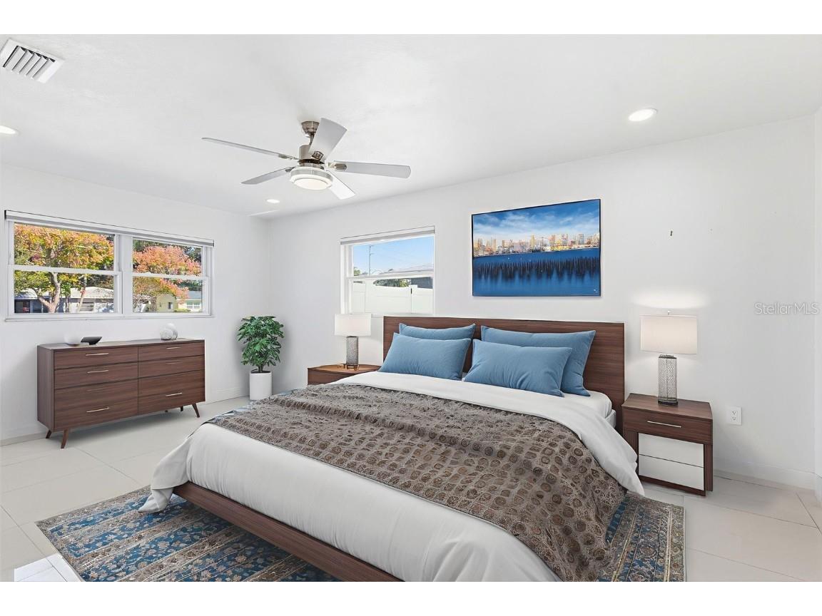 6488 30th Avenue N Saint Petersburg FL 33710 TB8449879 image25