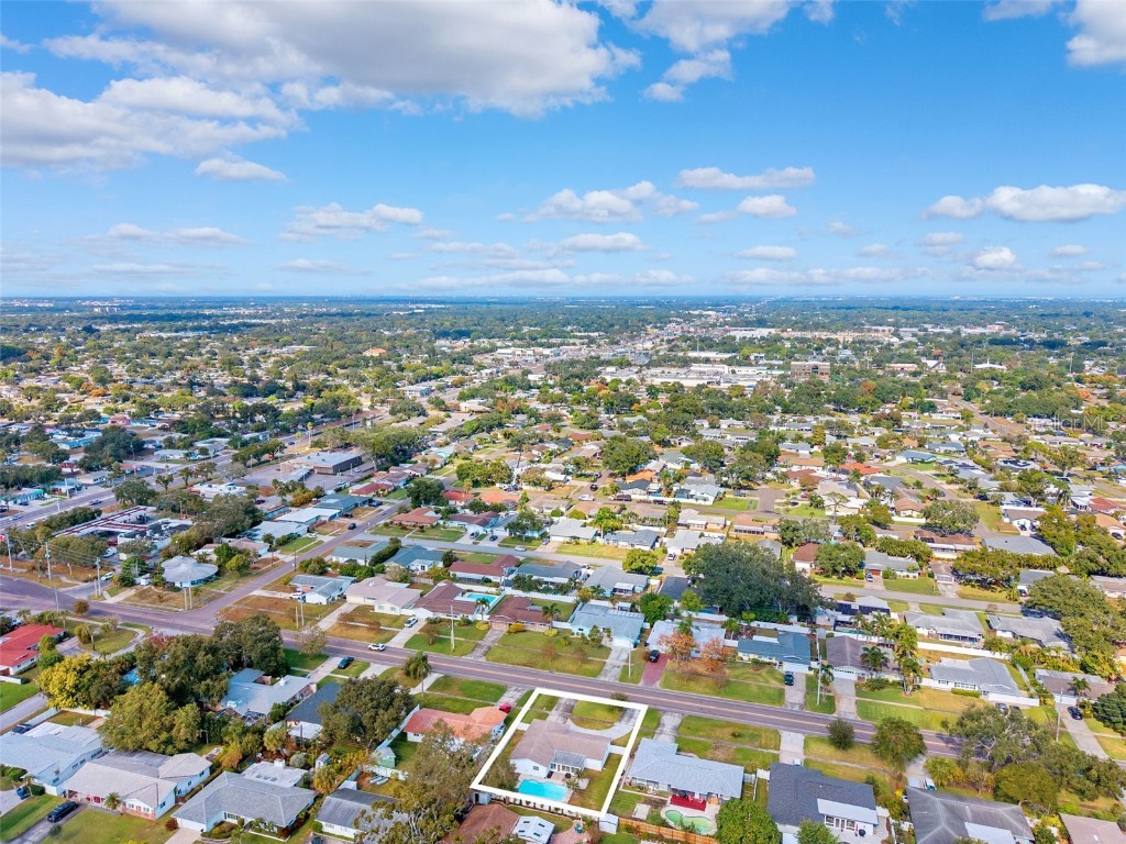 6488 30th Avenue N Saint Petersburg FL 33710 TB8449879 image42