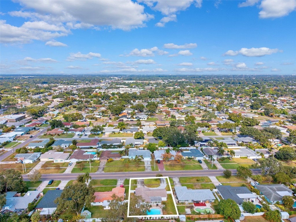 6488 30th Avenue N Saint Petersburg FL 33710 TB8449879 image46